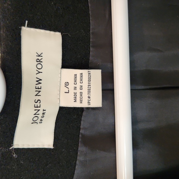 Jones New York, size Large, Black wool hooded coat - Picture 9 of 10